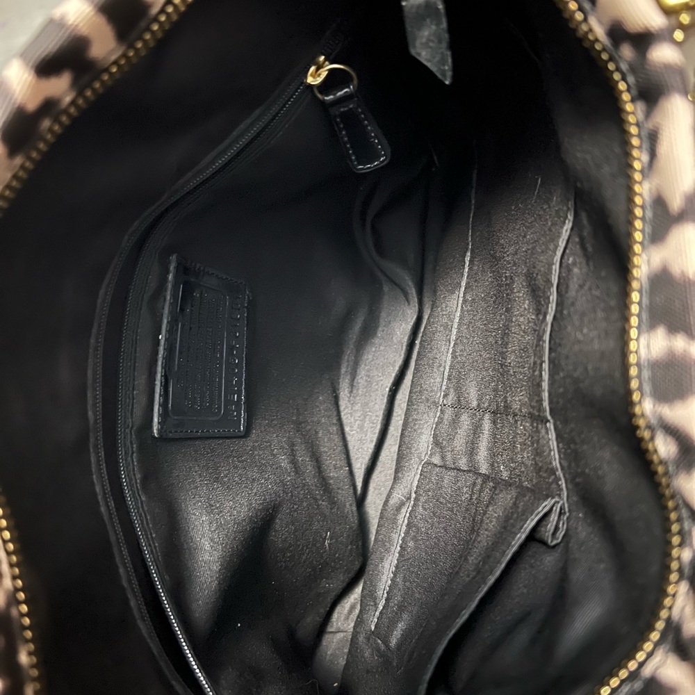 Coach Shoulder Bag - Picture 2 of 5